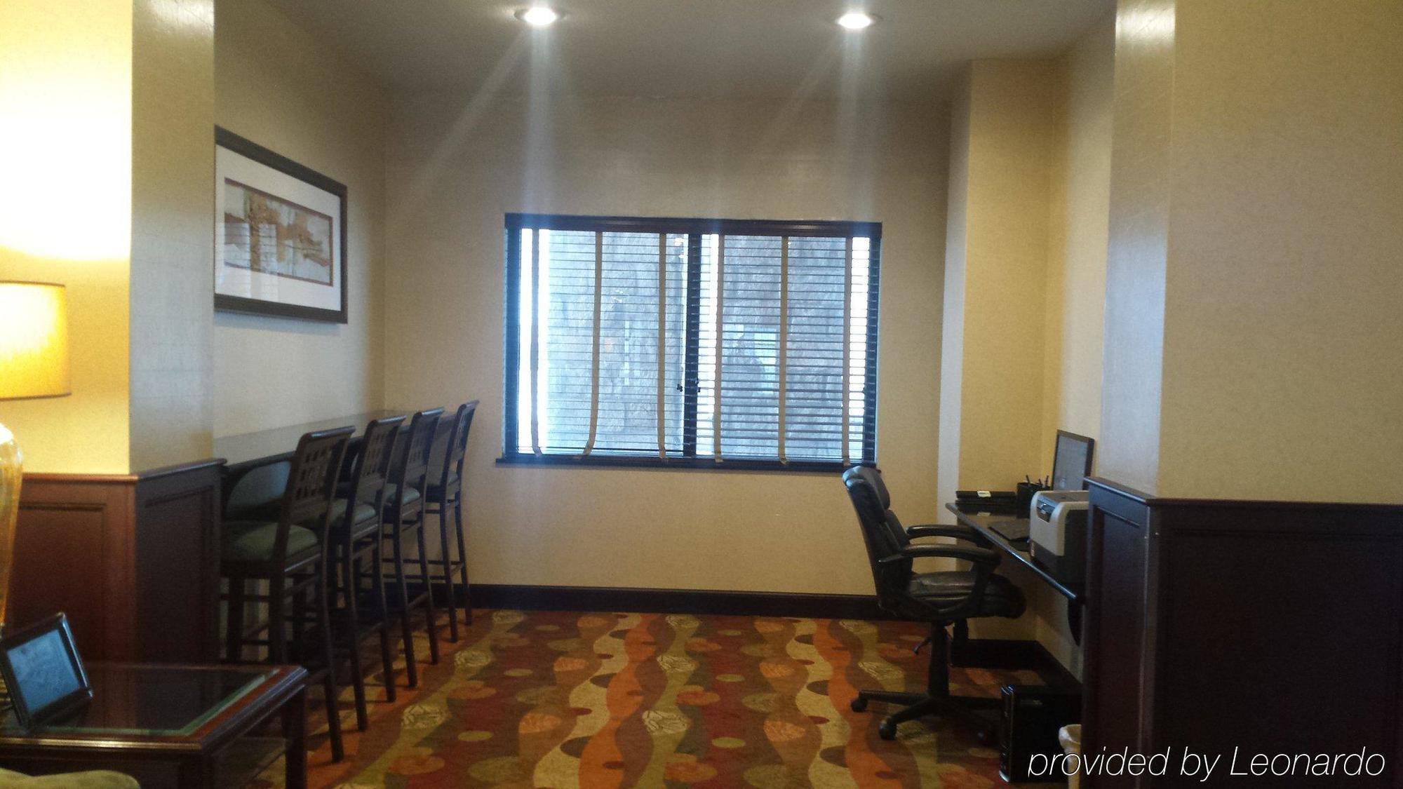 Holiday Inn Express And Suites Lubbock South, An Ihg Hotel Eksteriør bilde